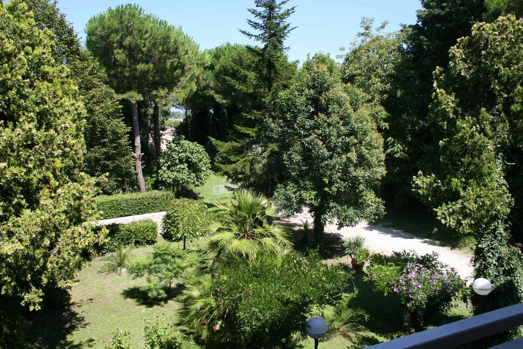 Albergo Da Siro Misano Adriatico Dış mekan fotoğraf