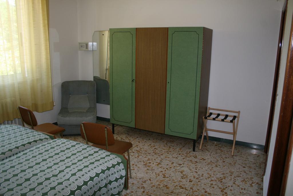 Albergo Da Siro Misano Adriatico Dış mekan fotoğraf