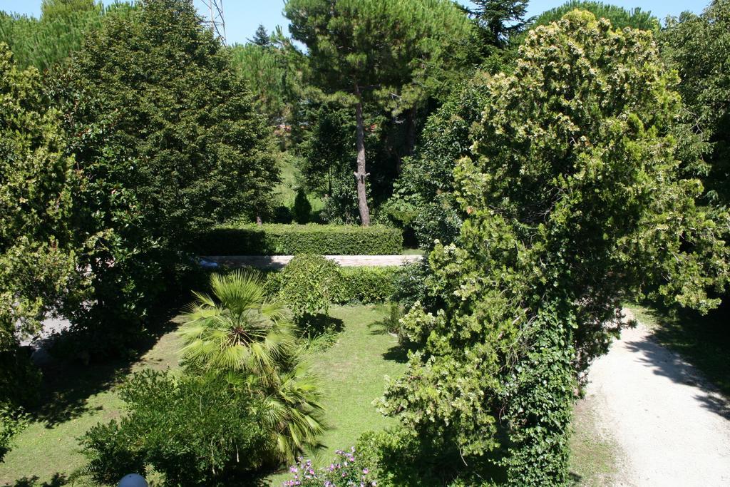 Albergo Da Siro Misano Adriatico Dış mekan fotoğraf